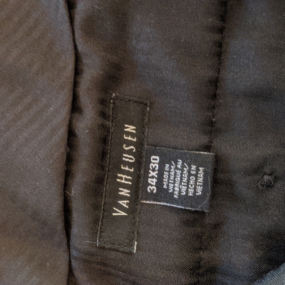 Van Heusen dress pants - Picture 4 of 4